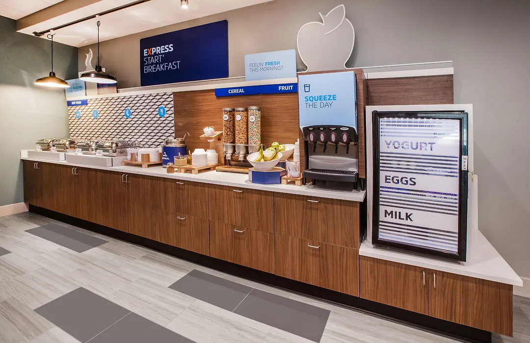 Holiday Inn Express Hotel And Suites Pearsall By Ihg-1